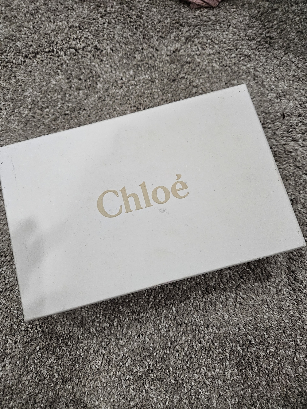 Chloé White Logo Wallet Box